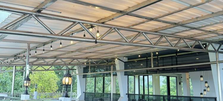 展玉格兰特拜迪尔酒店(Grand Bydiel Cianjur)图片