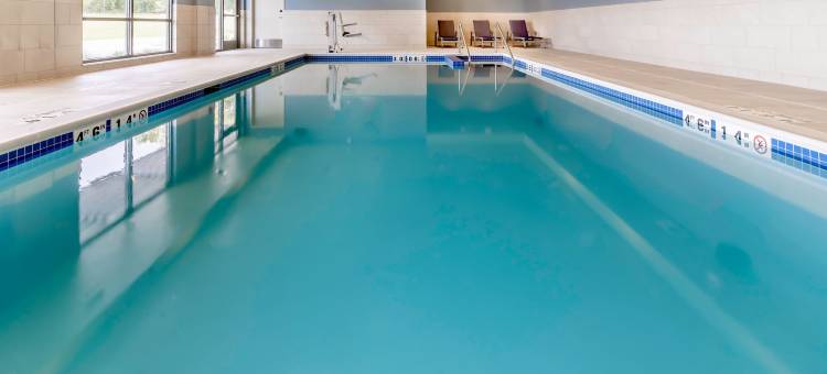 密尔沃基-威斯特阿利斯智选假日套房酒店(Holiday Inn Express & Suites Milwaukee – West Allis)图片