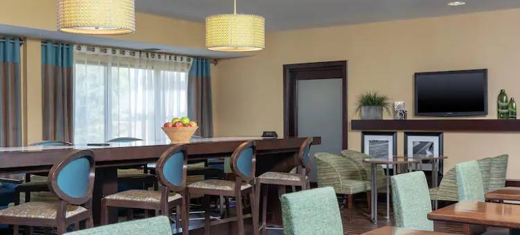 东兰辛欢朋酒店(Hampton Inn East Lansing)图片