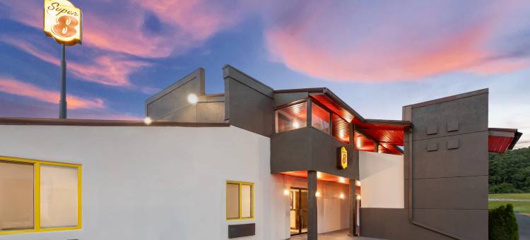 布里奇波特速8酒店(Super 8 by Wyndham Bridgeport/Clarksburg Area)图片