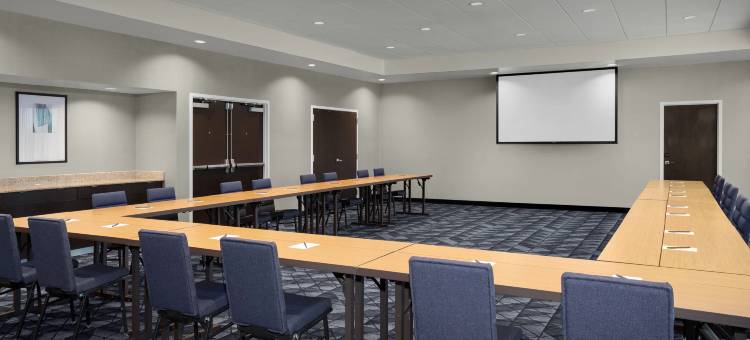 亚特兰大肯纳瑟万豪万怡酒店(Courtyard Atlanta Kennesaw)图片