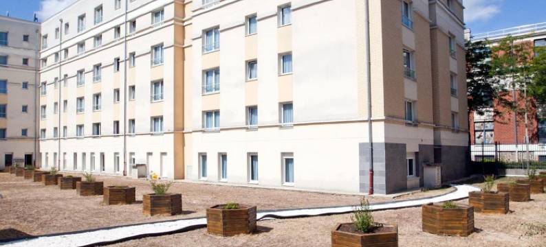 兰斯克莱马来塞祖尔阿菲尔酒店(Séjours & Affaires Reims Clairmarais)图片