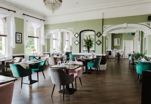 The Osborne HotelHotel Overview