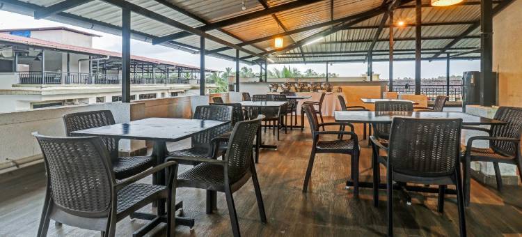 Treebo Aquamarine 阿伯来带泳池(Treebo Aquamarine Arpora)图片