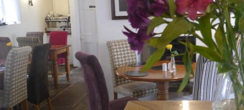 三磨盘旅馆(3 Millstones Inn)图片