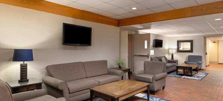 桑德湾Travelodge by Wyndham(Travelodge Thunder Bay ON)(Travelodge by Wyndham Thunder Bay)图片