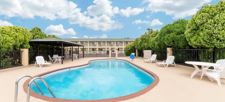 斯莱德尔戴斯酒店(Days Inn by Wyndham Snyder)图片