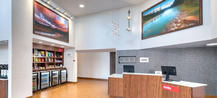 红鹿万豪TownePlace套房酒店(TownePlace Suites Red Deer)图片