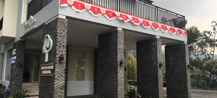 特雷特斯普里根阿拉旅馆(Arainn Bed & Breakfast Tretes Prigen by ecommerceloka)图片