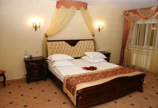 Hotel Aristokrat Kostroma Hotel Overview