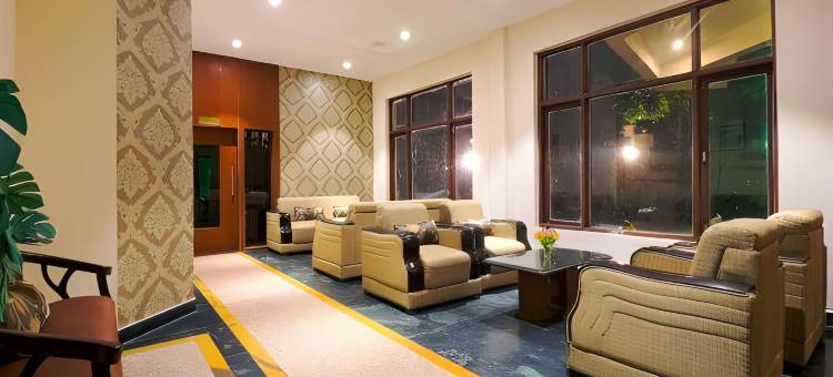 乌塔卡蒙德拜克阳光大酒店(The Byke Sunshine Grand Ooty)图片