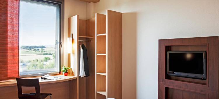 宜必思奥维耶多酒店(Ibis Oviedo)图片