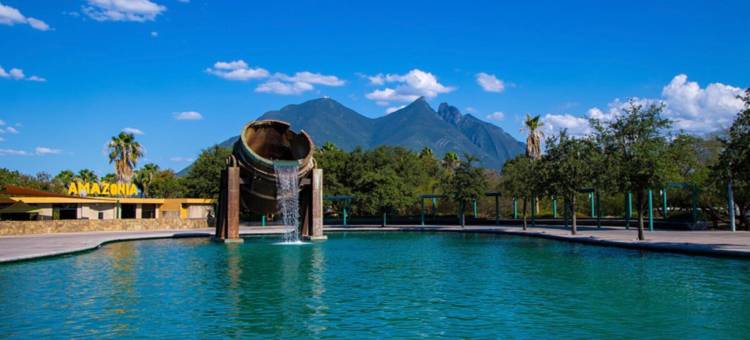 洲际酒店集团旗下的蒙特雷森德罗智选假日酒店及套房(Holiday Inn Express & Suites MONTERREY SENDERO by IHG)图片