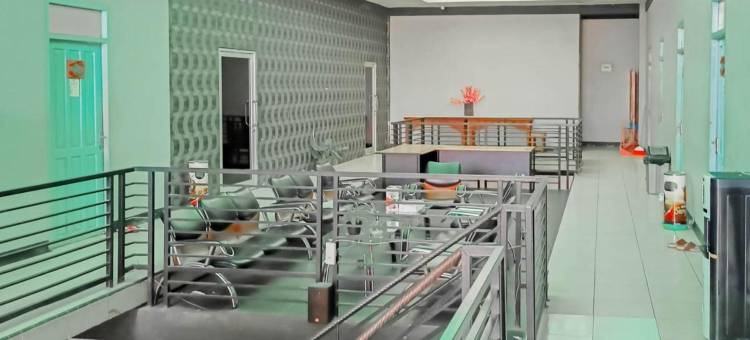 新当巴古斯城市景观酒店(Urbanview Hotel Bagoes Sintang by RedDoorz)图片