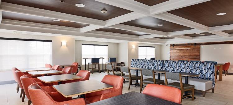 智选假日套房酒店密尔沃基机场(Holiday Inn Express & Suites MILWAUKEE AIRPORT by IHG)图片