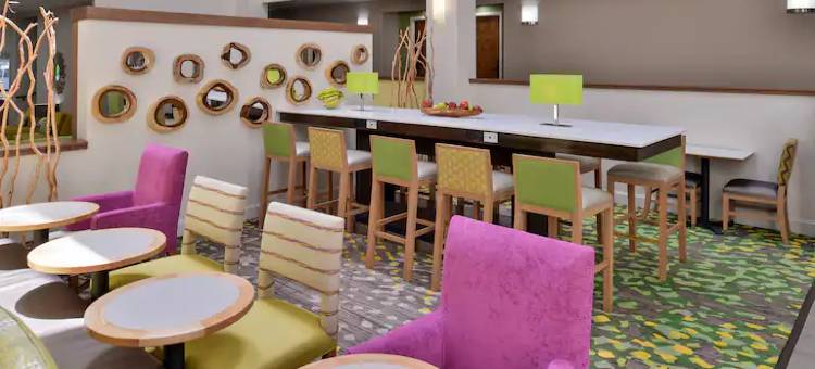 希尔顿欢朋酒店-卡特尔斯维尔(Hampton Inn Cartersville)图片