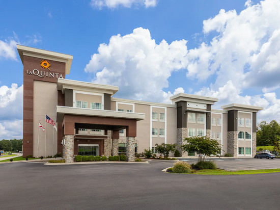 库尔曼拉昆塔温德姆套房酒店