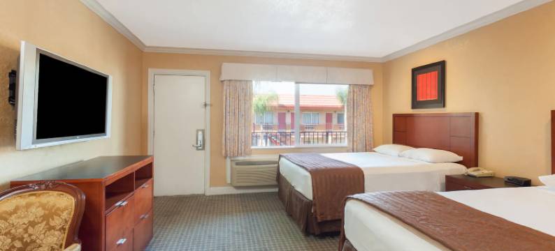 埃尔卡洪Travelodge by Wyndham酒店(Travelodge by Wyndham El Cajon)图片