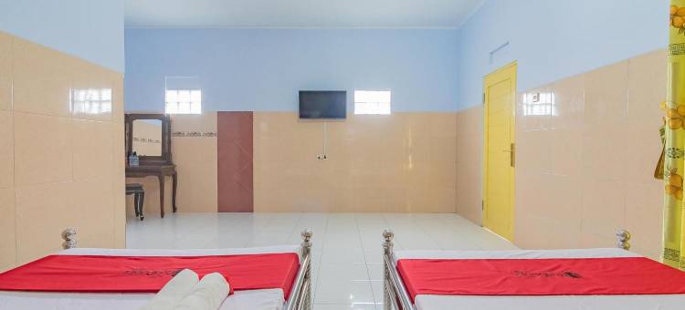 红多兹伊斯兰酒店@梳邦坦巴克梅卡街(RedDoorz Syariah @ Tambak Mekar Street Subang)图片