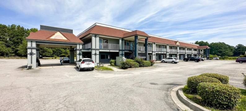 里奇韦I-77行政旅馆(Executive Inn Ridgeway I-77)图片