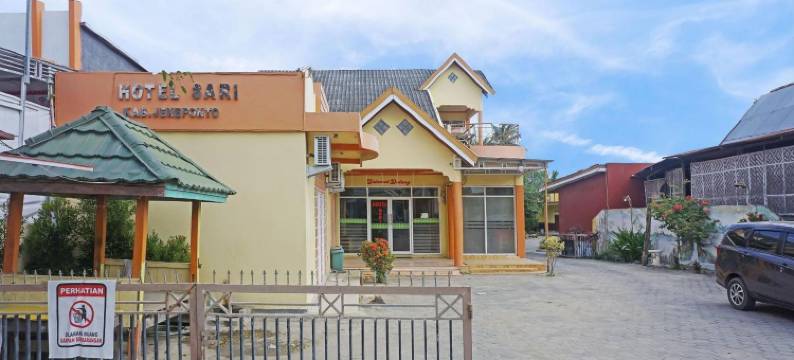 OYO 萨里珍纳蓬托酒店(Hotel O Sari Jeneponto)图片