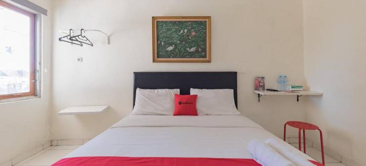 红多兹伊斯兰酒店-苏加武眉拉亚街(RedDoorz Syariah @ Jl Raya Sukabumi)图片