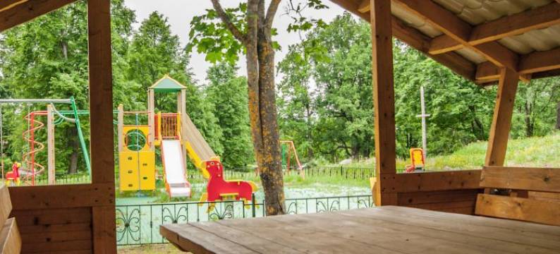 阿尔图恩庄园巴尔斯基菲吉尔酒店(The Manor Wing)图片