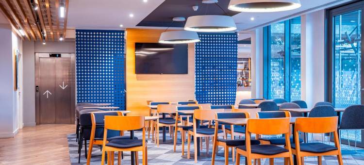 圣奥尔本斯M25-J22路口智选假日酒店(Holiday Inn Express ST. ALBANS - M25, JCT.22 by IHG)图片