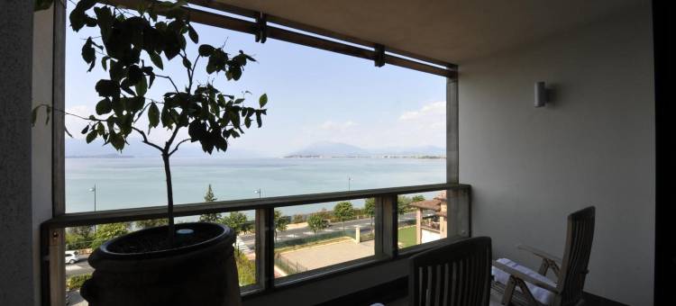 阿卡维瓦戴加尔达酒店(Hotel Acquaviva Del Garda)图片