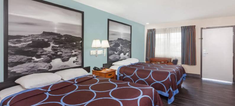 埃尔卡洪/圣迭戈温德姆速 8 酒店(Super 8 by Wyndham El Cajon/San Diego)图片