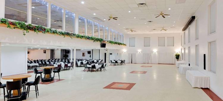 丽晶中心华美达酒店(Ramada by Wyndham Richland Center)图片