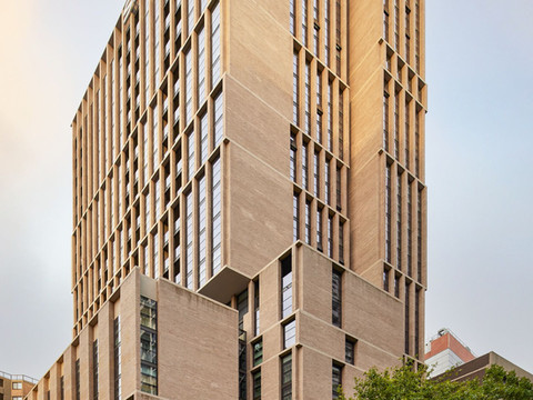 悉尼达令港皇冠假日酒店