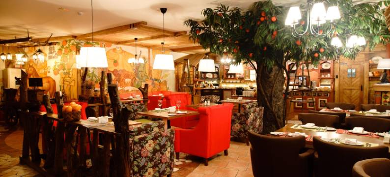 玛丽凯莉酒店(Malye Karely)图片