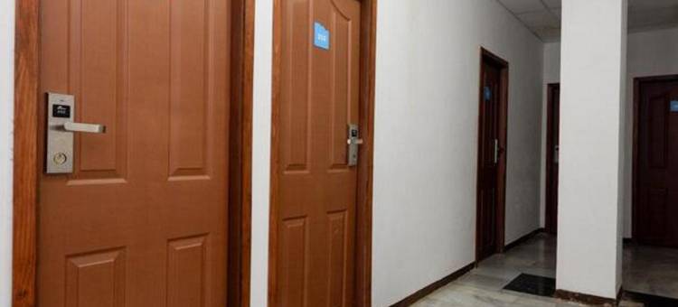 红门酒店-近科塔拉玛(RedDoorz Near Kota Lama Semarang)图片