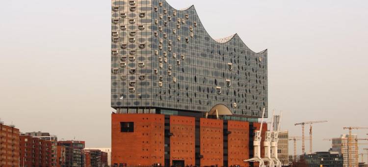 德尔菲酒店和餐厅(Delphi Hotel & Restaurant)图片