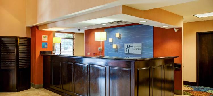泰勒大学区乡村旅馆及套房, by Radisson(Country Inn & Suites by Radisson, Tyler University Area)图片