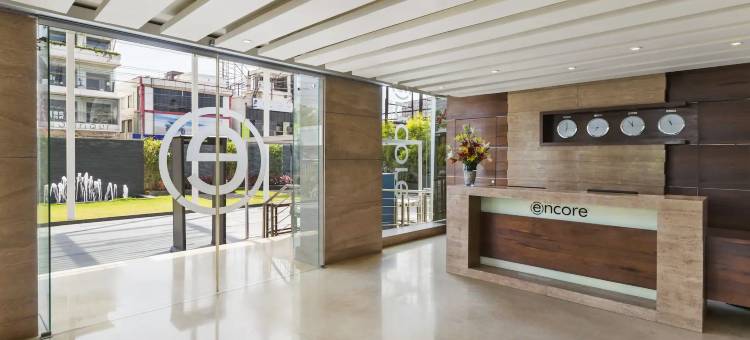 班加罗尔多姆尔温德姆华美达安可酒店(Ramada Encore by Wyndham Bangalore Domlur)图片