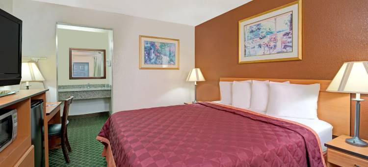 萨克拉门托/兰乔科尔多瓦Travelodge by Wyndham酒店(Travelodge by Wyndham Sacramento / Rancho Cordova)图片