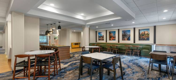 伊丽莎白市万枫酒店(Fairfield Inn & Suites Elizabeth City)图片