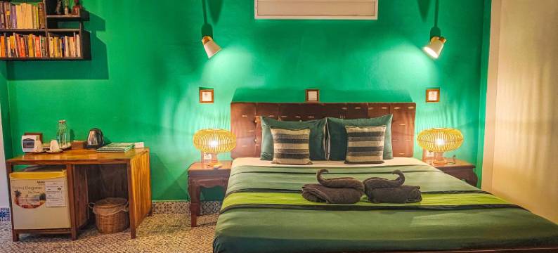 金歌厅垂直酒店(Au Cabaret Vert)图片