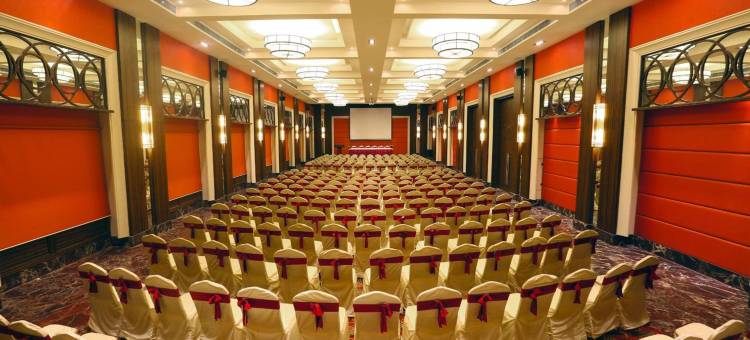 莎琳娜阿大酒店及度假村(Grand Serenaa Hotel & Resorts, Auroville)图片