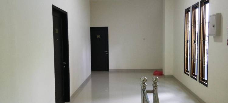 清洁舒适酒店(Clean and Comfort)图片