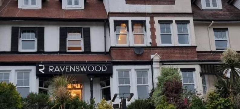 雷文斯伍德民宿(The Ravenswood B&B)图片