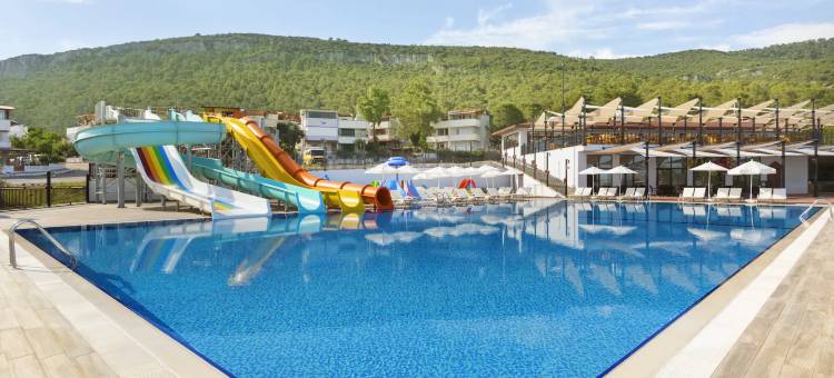 温德姆华美达度假村阿克布克(Ramada Resort by Wyndham Akbuk)图片