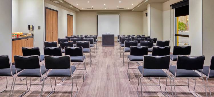 提华纳伊苏格特斯城市快捷酒店(City Express by Marriott Tijuana Insurgentes)图片