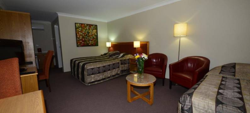 马奇温宁波斯特汽车旅馆(Winning Post Motor Inn)图片