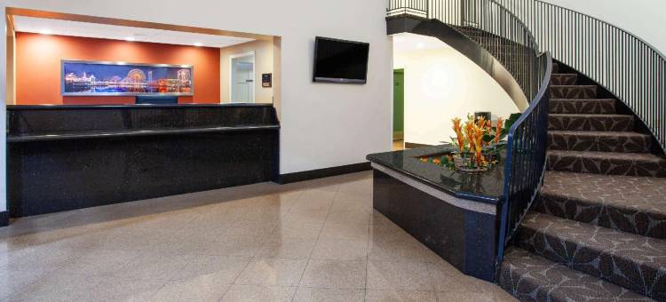 Travelodge Inn & Suites by Wyndham Anaheim on Disneyland Dr图片