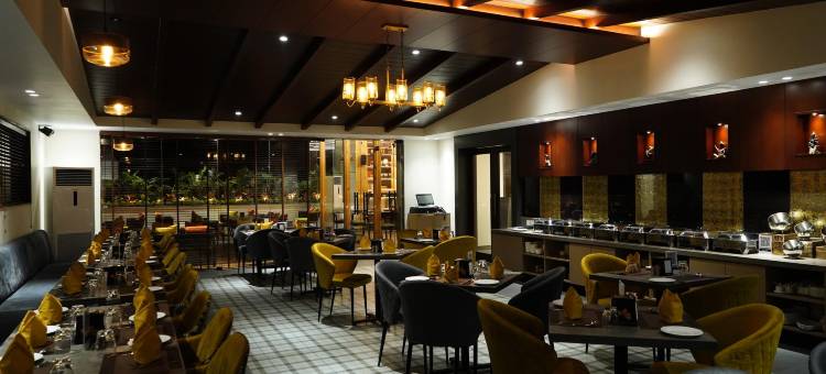 哈尔德瓦尼普莱德商务酒店(Pride Biznotel Haldwani)图片