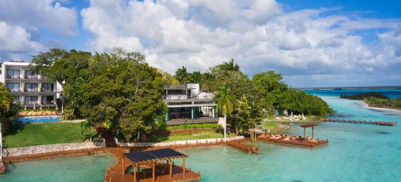 克里斯塔利诺滨海酒店餐厅和SPA(Cristalino Lagoon Front Hotel, Restaurant & Spa)图片