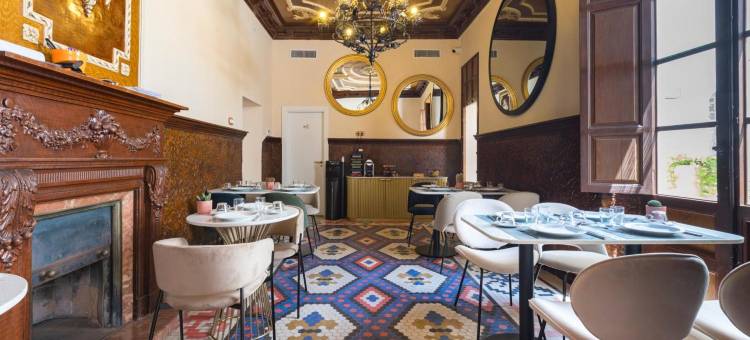 马赛酒店(Hotel La Marsellesa)图片